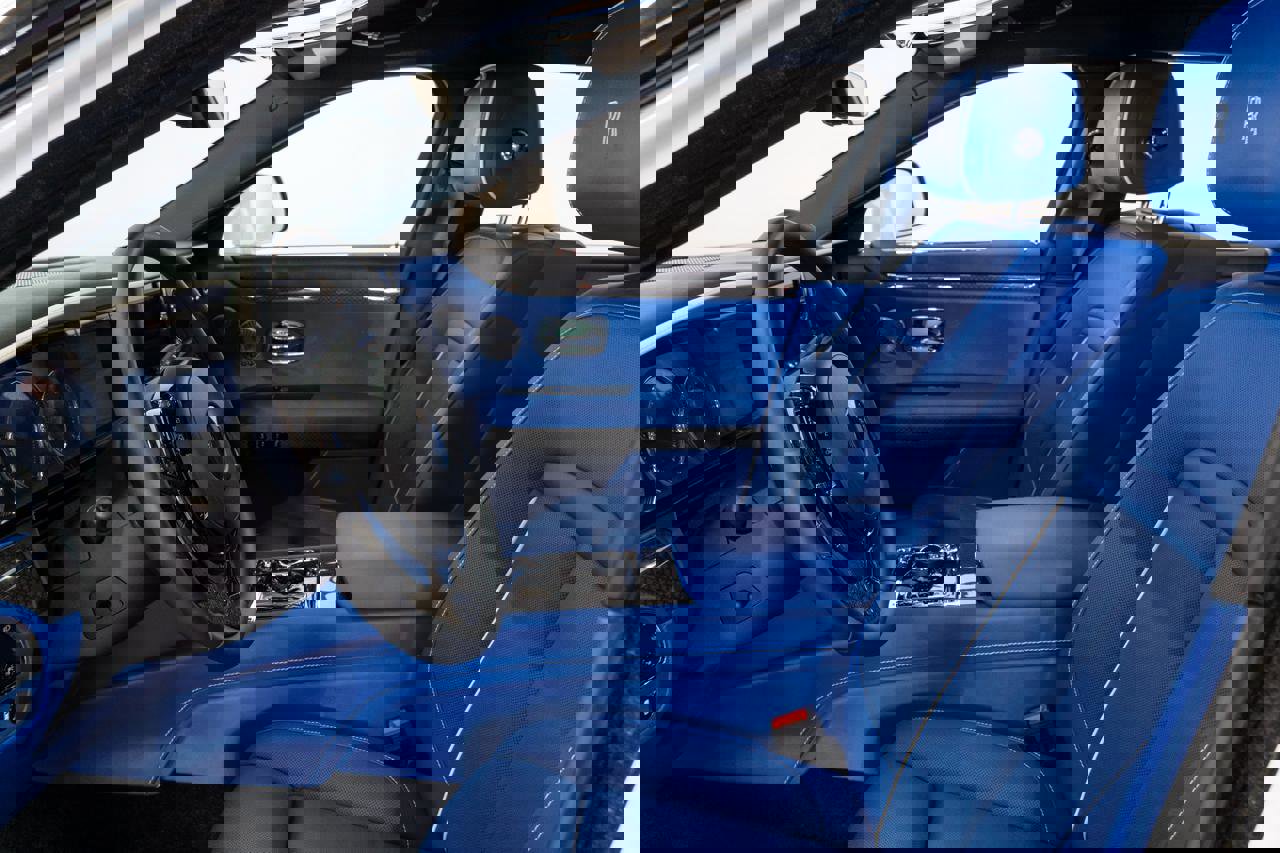 Used 2022 Rolls-Royce Ghost Black Badge image 3