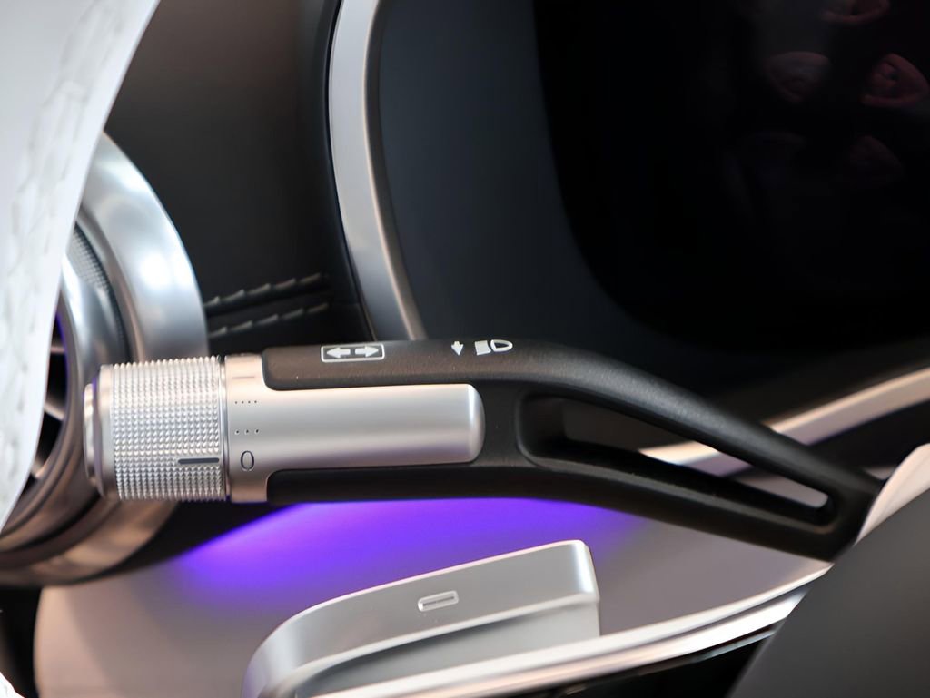 New 2026 Mercedes-Benz Maybach SL 680 image 43