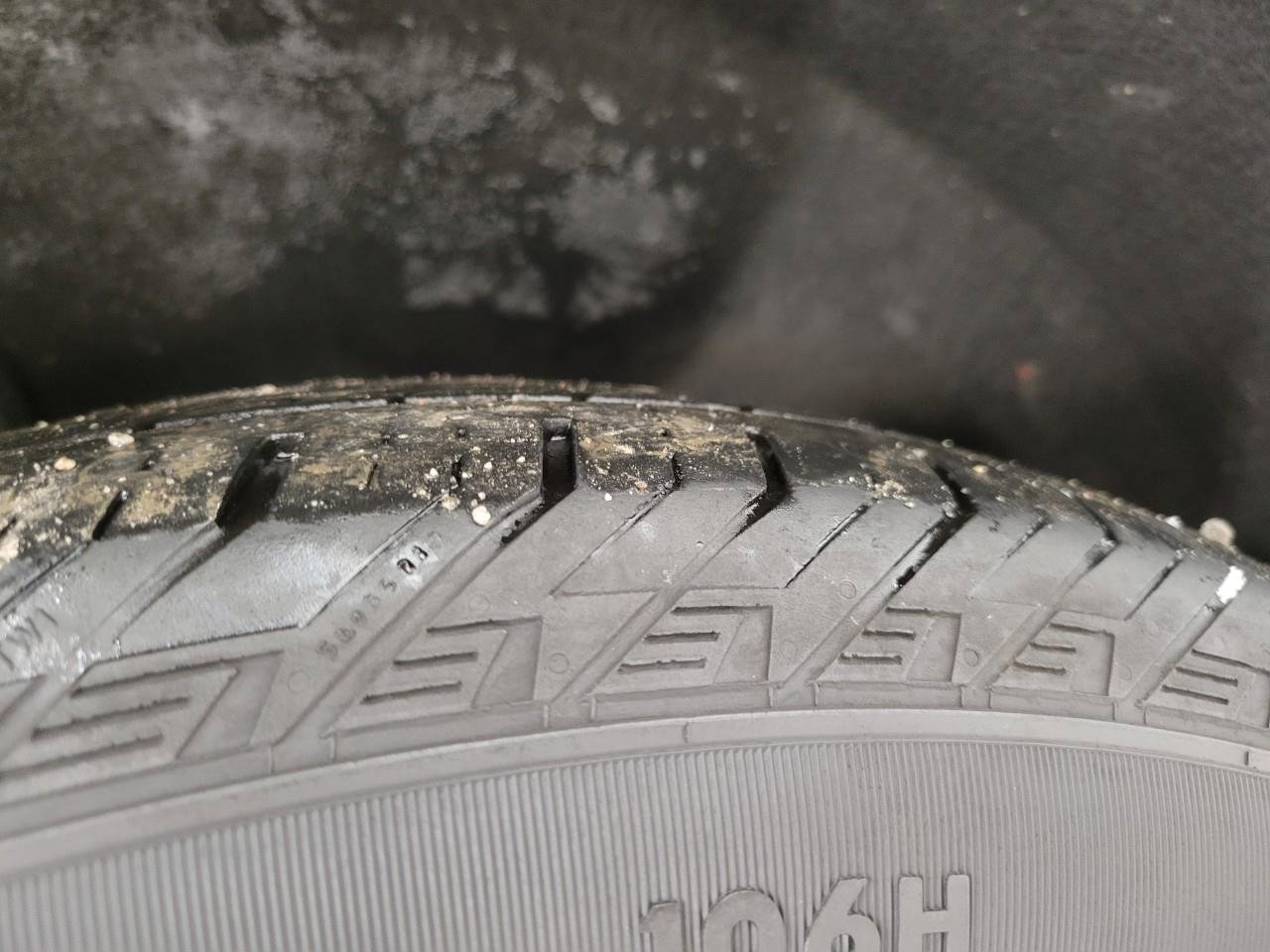 Certified 2023 GMC Acadia SLT w/ Trailering Package image 5