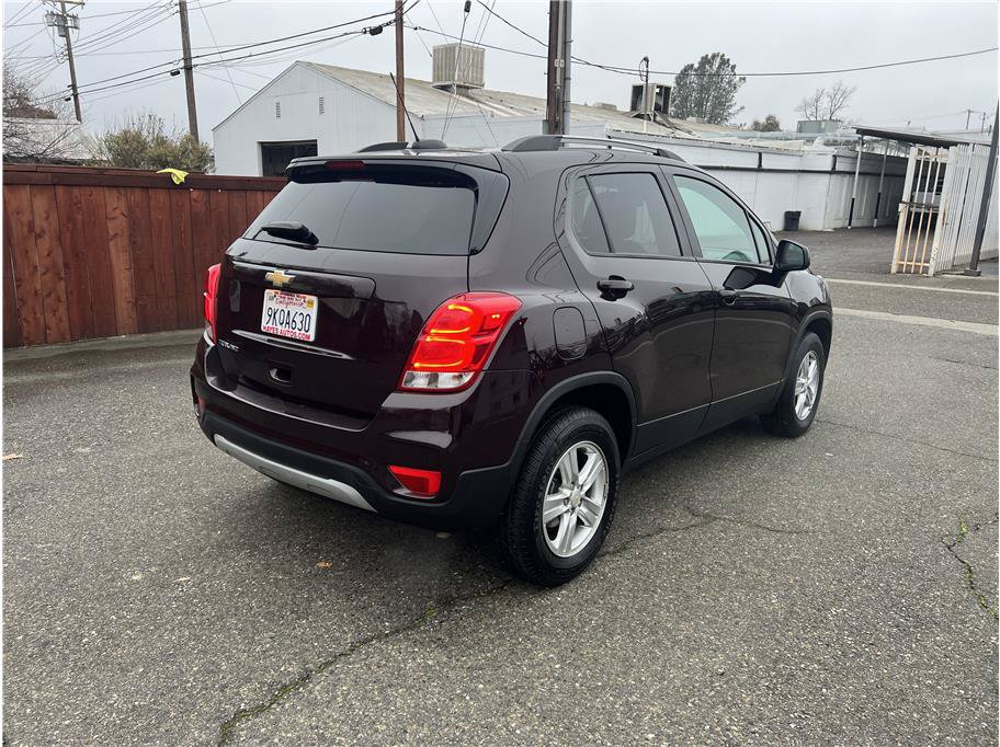 Used 2021 Chevrolet Trax LT AWD/4WD image 5