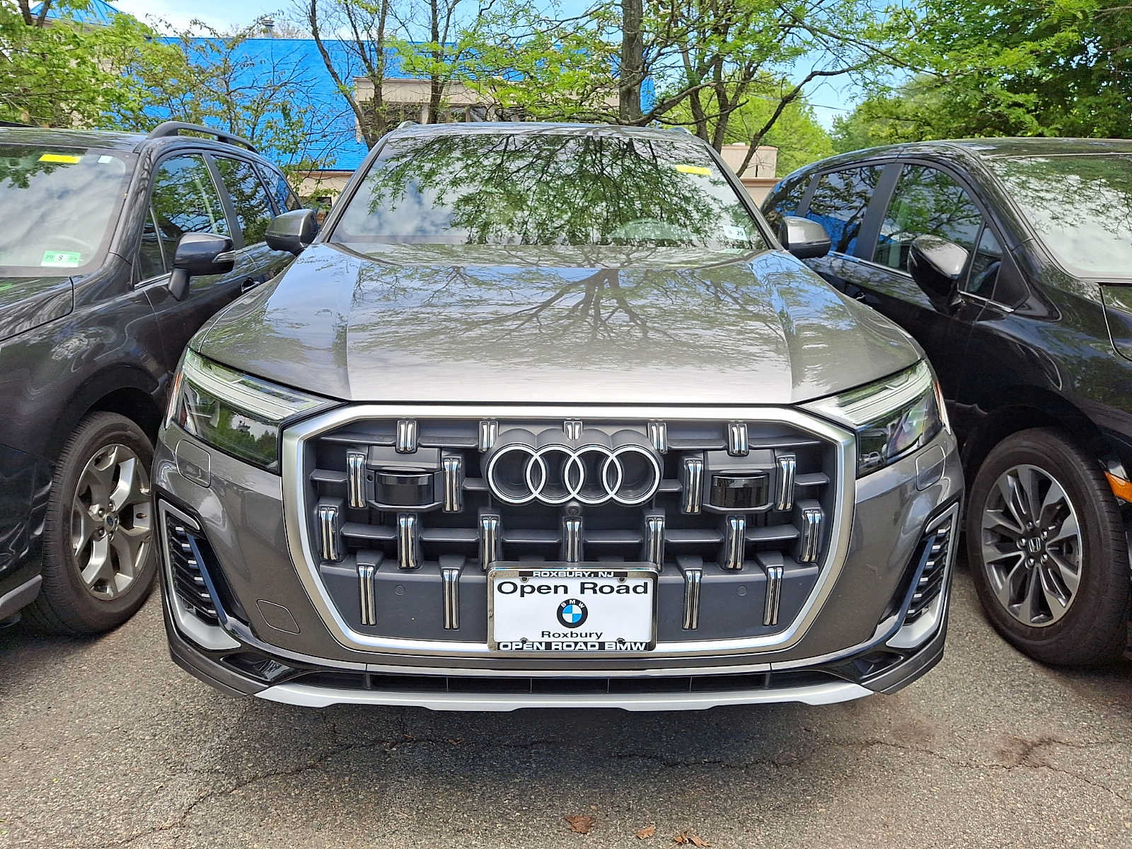 Used 2025 Audi Q7 2.0T Premium w/ Convenience Package AWD/4WD image 2