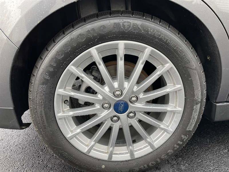 Used 2013 Ford C-MAX SEL image 47