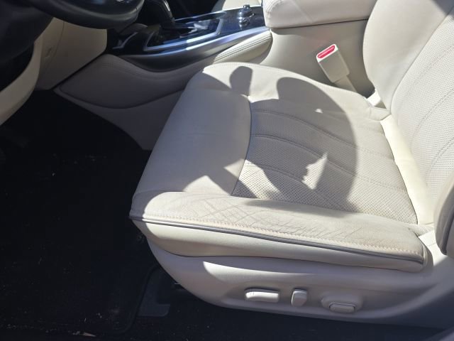 Used 2017 INFINITI QX60 FWD w/ Premium Package image 12