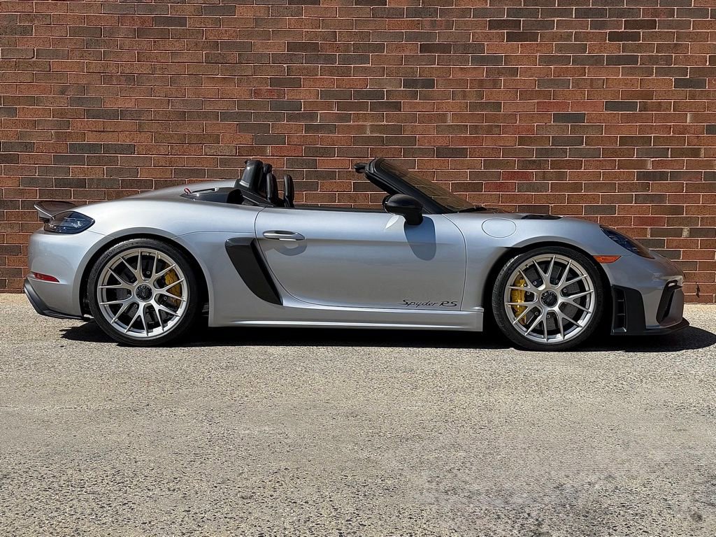 Used 2024 Porsche 718 Boxster Spyder RS image 8