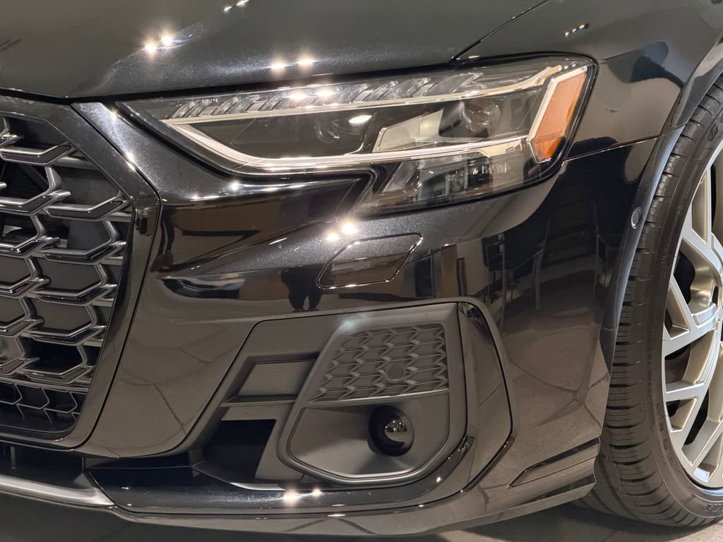 New 2026 Audi A8 L 3.0T image 4