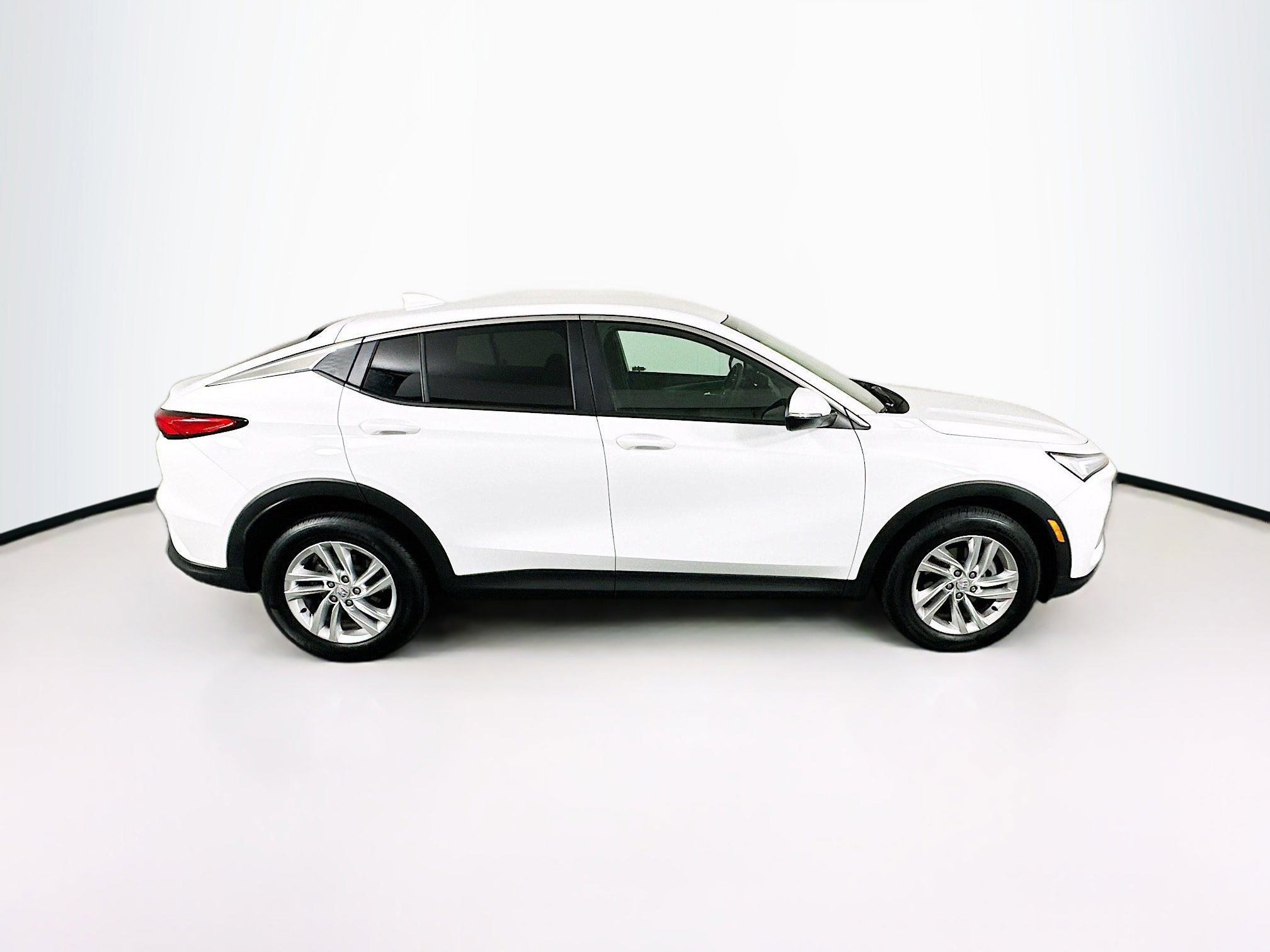 Used 2025 Buick Envista Preferred FWD image 10