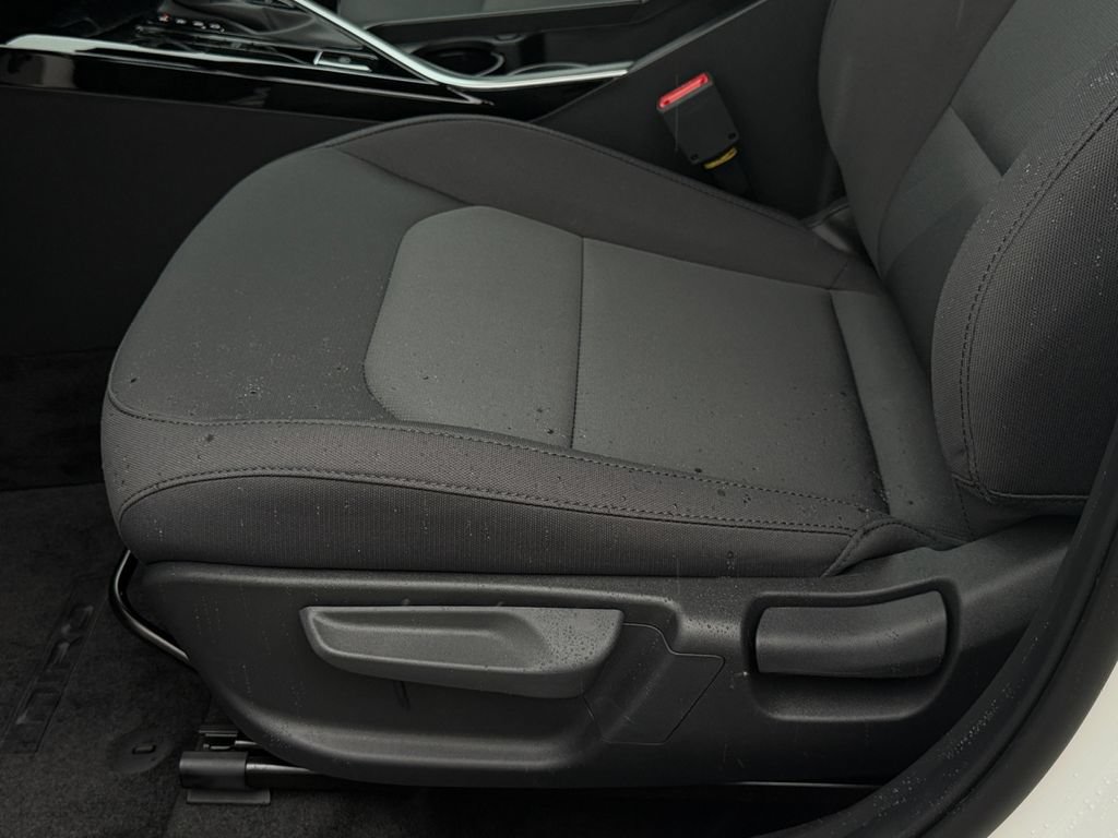 New 2026 Kia Niro LX FWD image 15