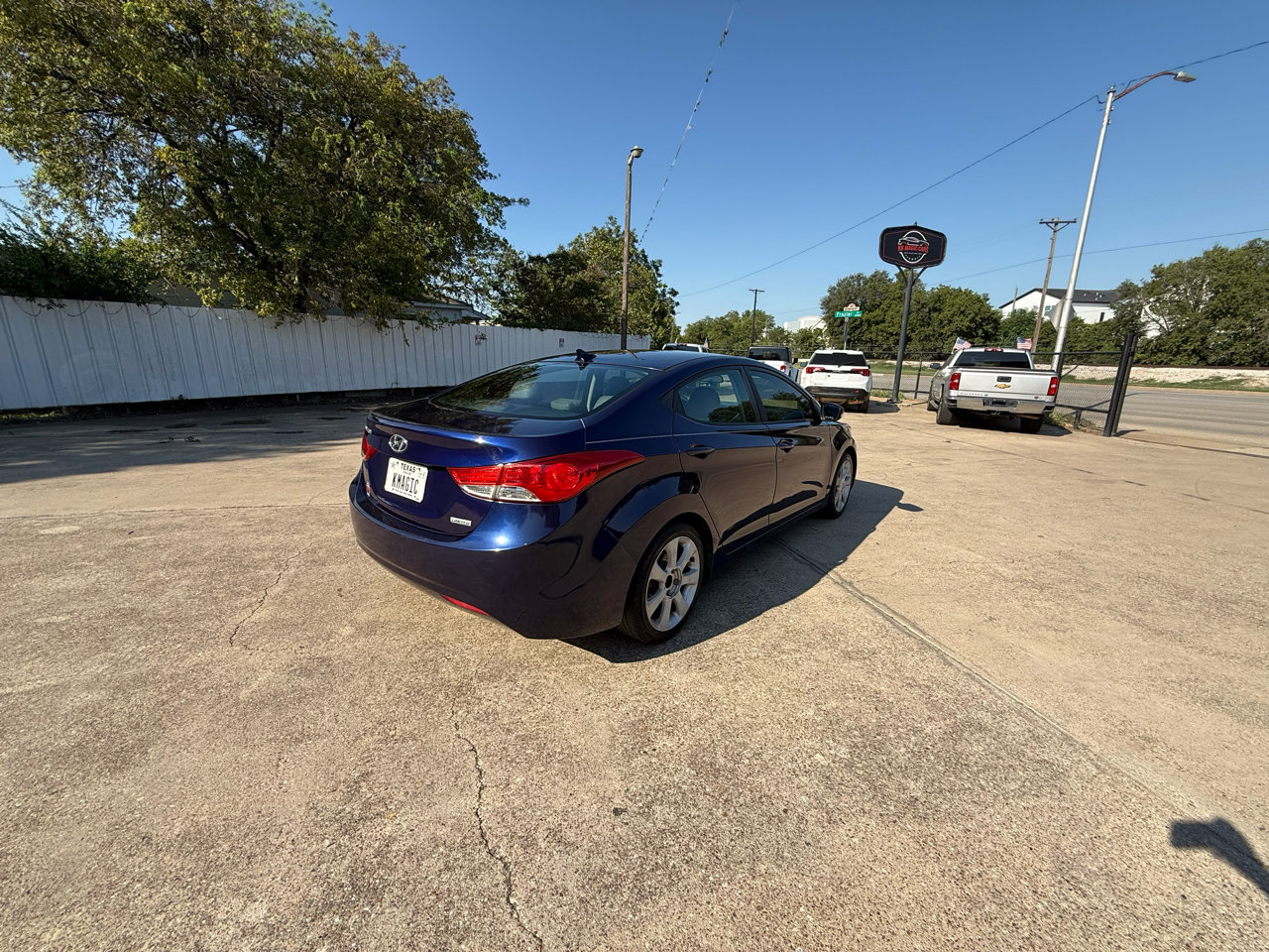 Used 2012 Hyundai Elantra Limited image 5