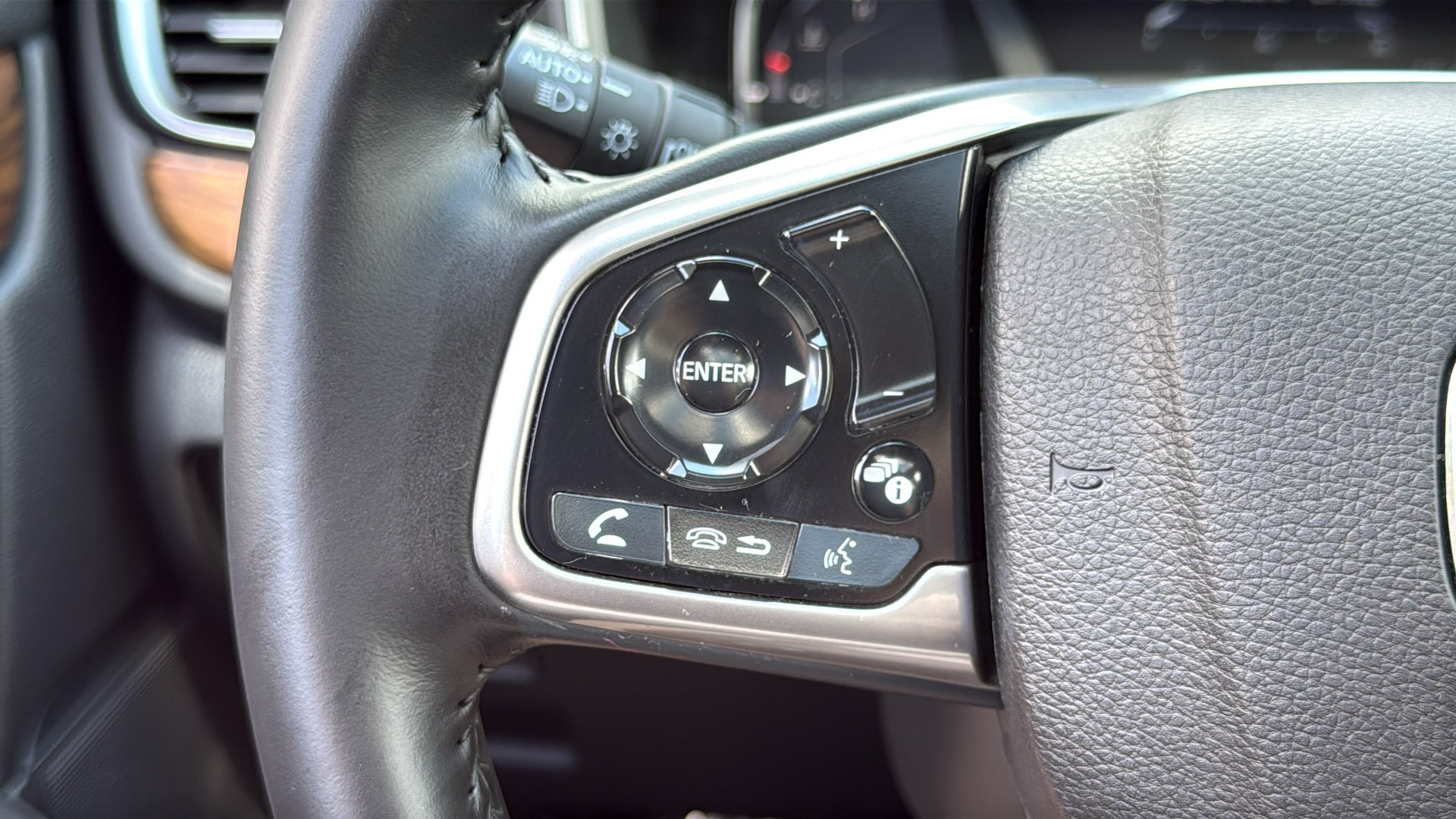 Used 2021 Honda CR-V EX-L image 16