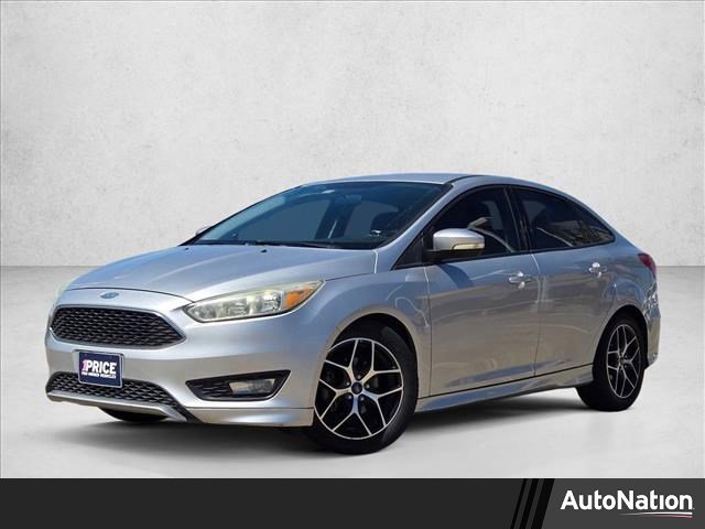 Used 2015 Ford Focus SE w/ SE Ecoboost Package image 1