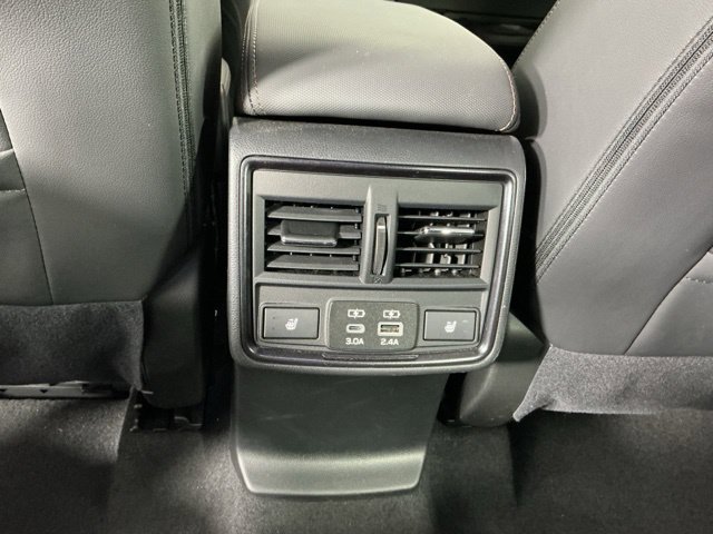 Used 2025 Subaru Forester Touring AWD/4WD image 37