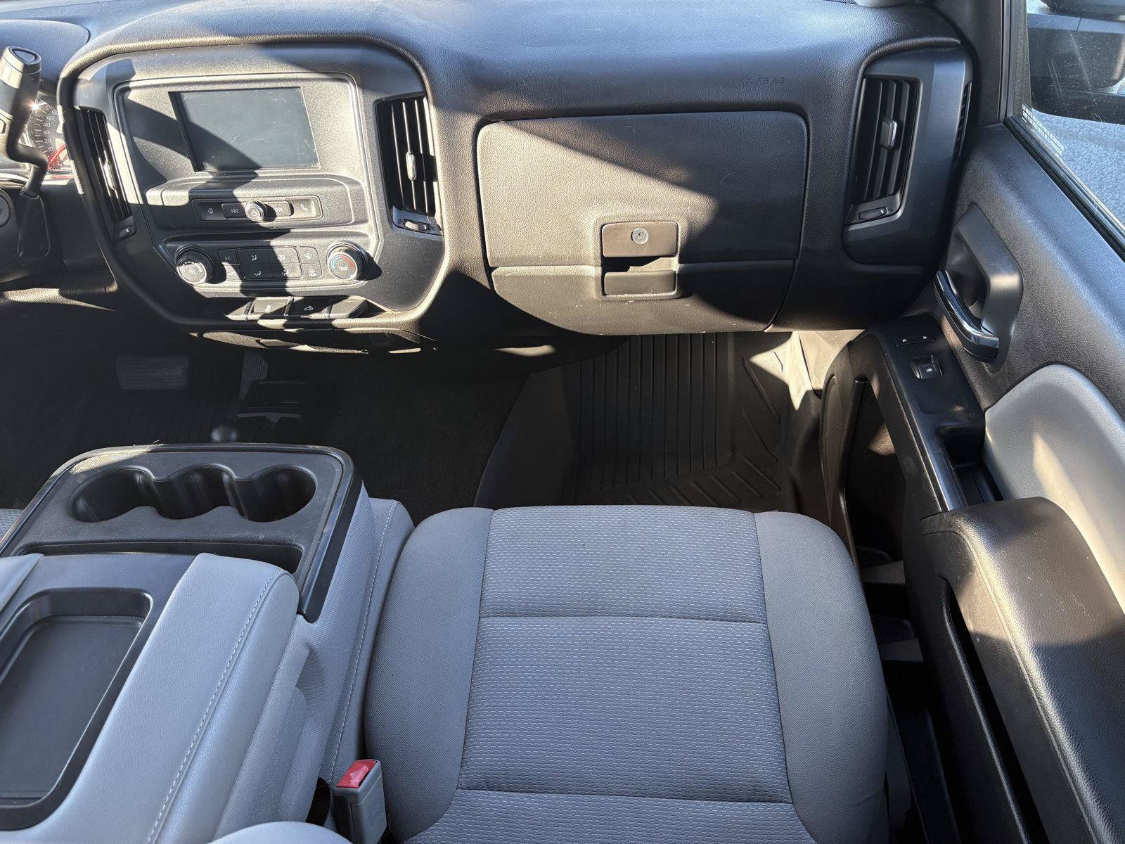 Used 2018 GMC Sierra 1500 4x4 Double Cab w/ Sierra Convenience Package image 14