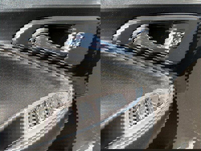 Used 2021 Chevrolet Malibu LT image 28