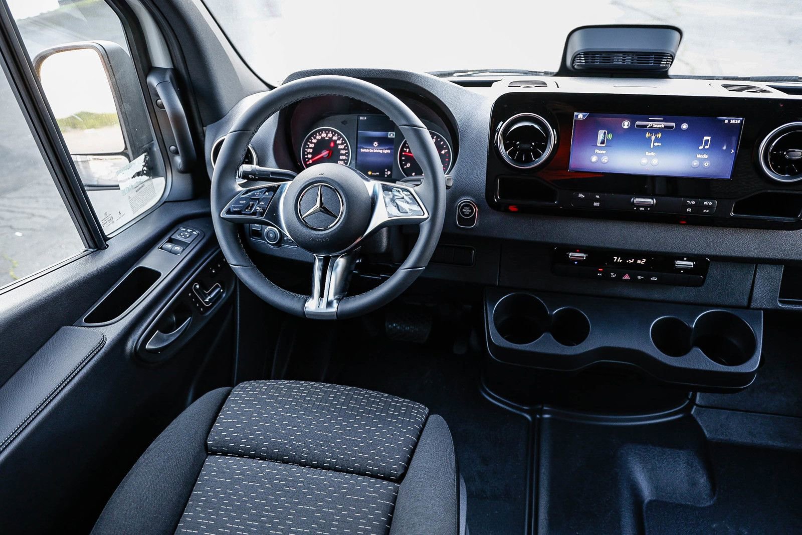 New 2026 Mercedes-Benz Sprinter 2500 image 14