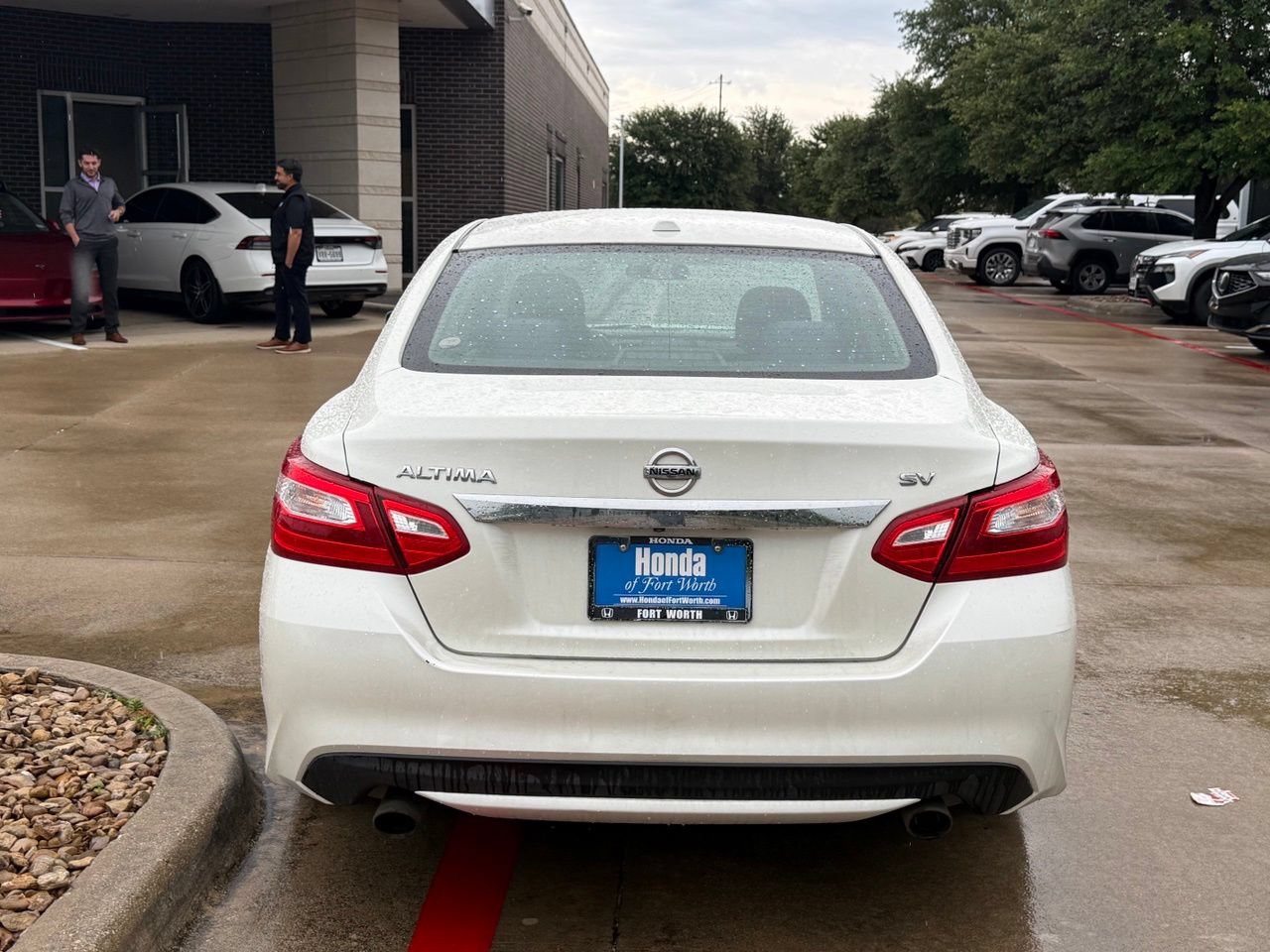 Used 2016 Nissan Altima 2.5 SV FWD image 4
