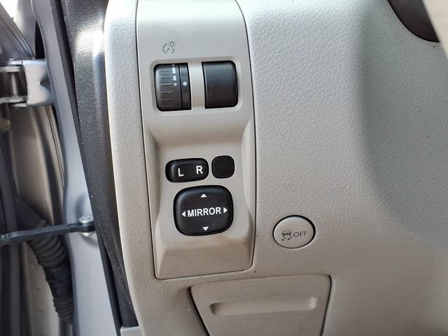 Used 2010 Subaru Forester 2.5X Limited AWD/4WD image 19