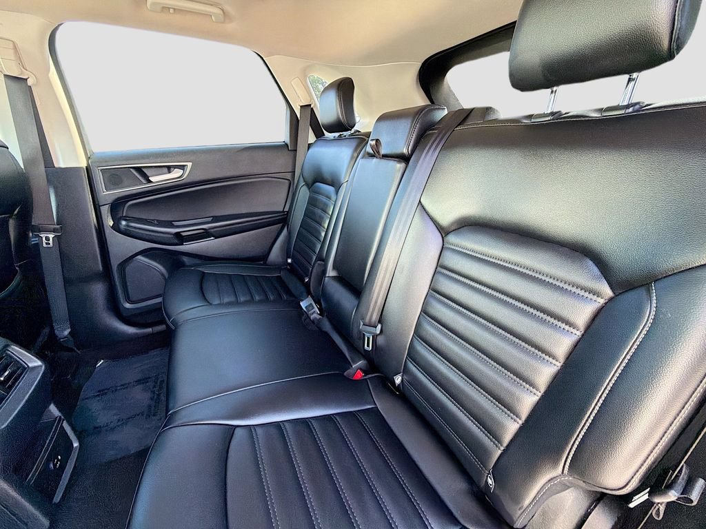 Used 2022 Ford Edge SEL AWD/4WD image 19