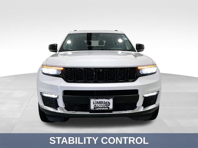 Used 2021 Jeep Grand Cherokee L Limited w/ Luxury Tech Group II AWD/4WD image 3