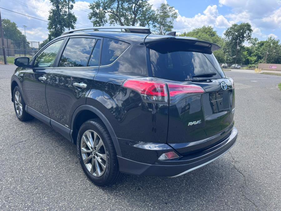 Used 2017 Toyota RAV4 Limited image 5