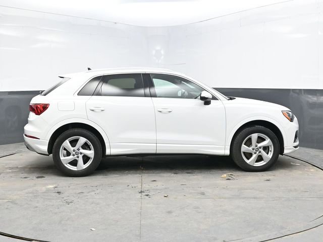 Used 2020 Audi Q3 2.0T Premium image 8