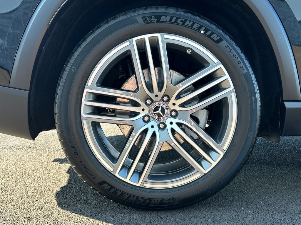 New 2026 Mercedes-Benz GLS 450 4MATIC image 37