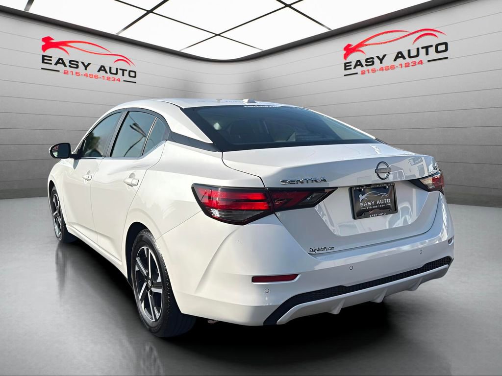 Used 2024 Nissan Sentra SV image 2