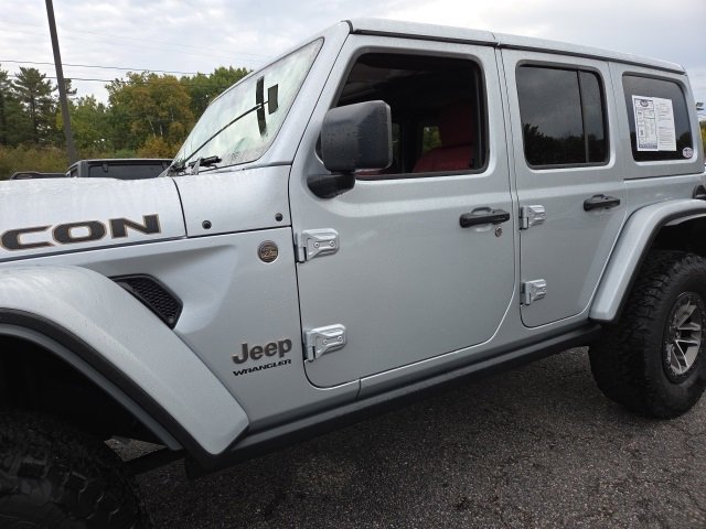 Used 2024 Jeep Wrangler Unlimited Rubicon 392 image 40