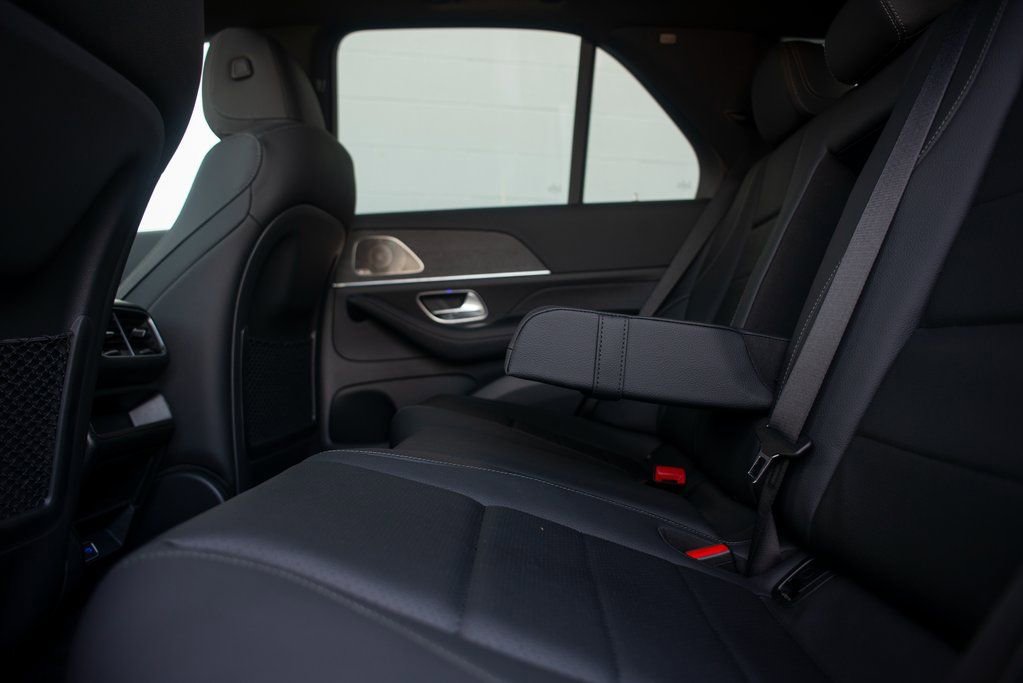 Used 2025 Mercedes-Benz GLE 450 4MATIC image 28