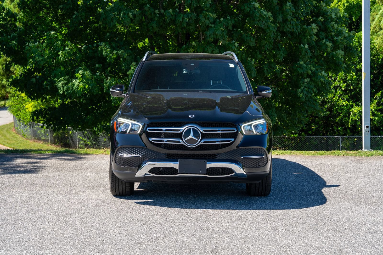 Used 2022 Mercedes-Benz GLE 450 4MATIC w/ Premium Package image 5