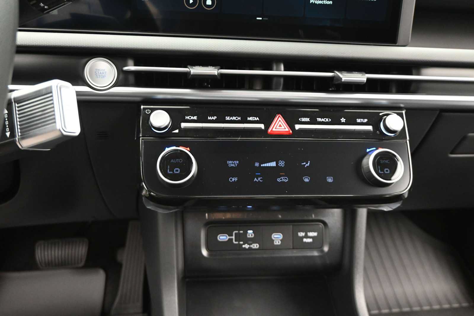 New 2026 Hyundai Tucson Blue SE FWD image 21