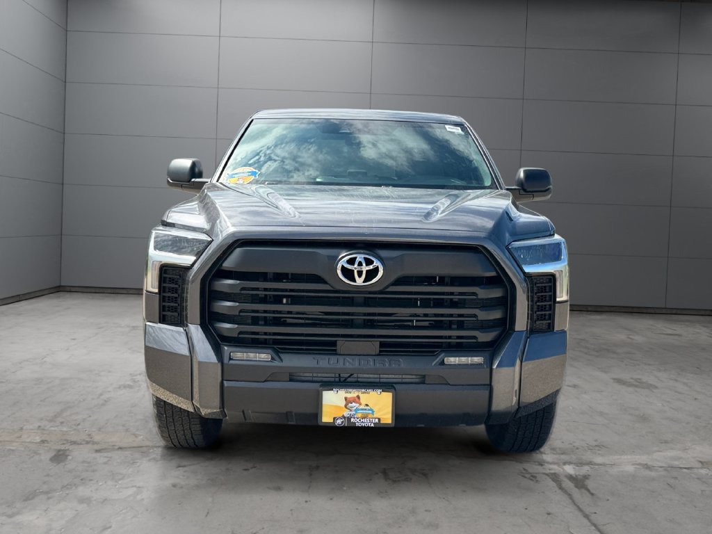 Certified 2025 Toyota Tundra SR5 AWD/4WD image 8