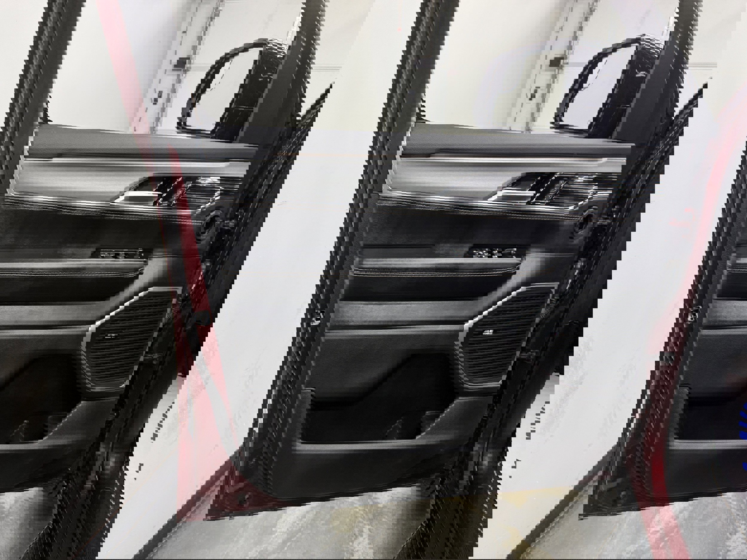 Used 2024 Jeep Wagoneer Series II AWD/4WD image 12