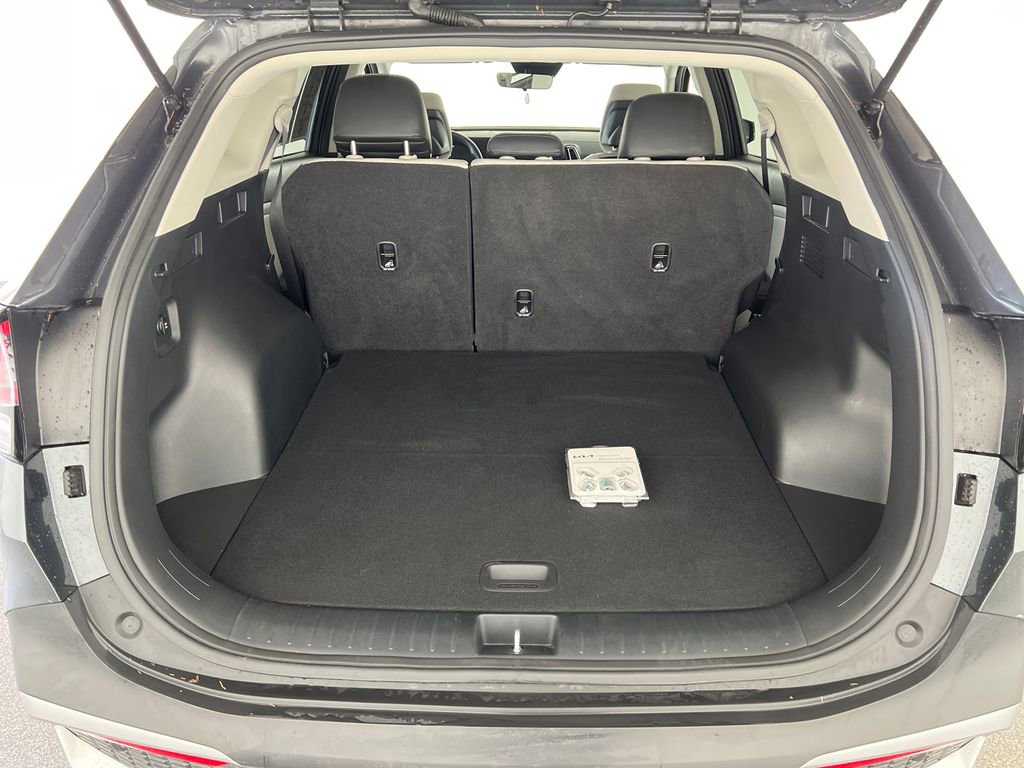 Used 2023 Kia Sportage EX image 27