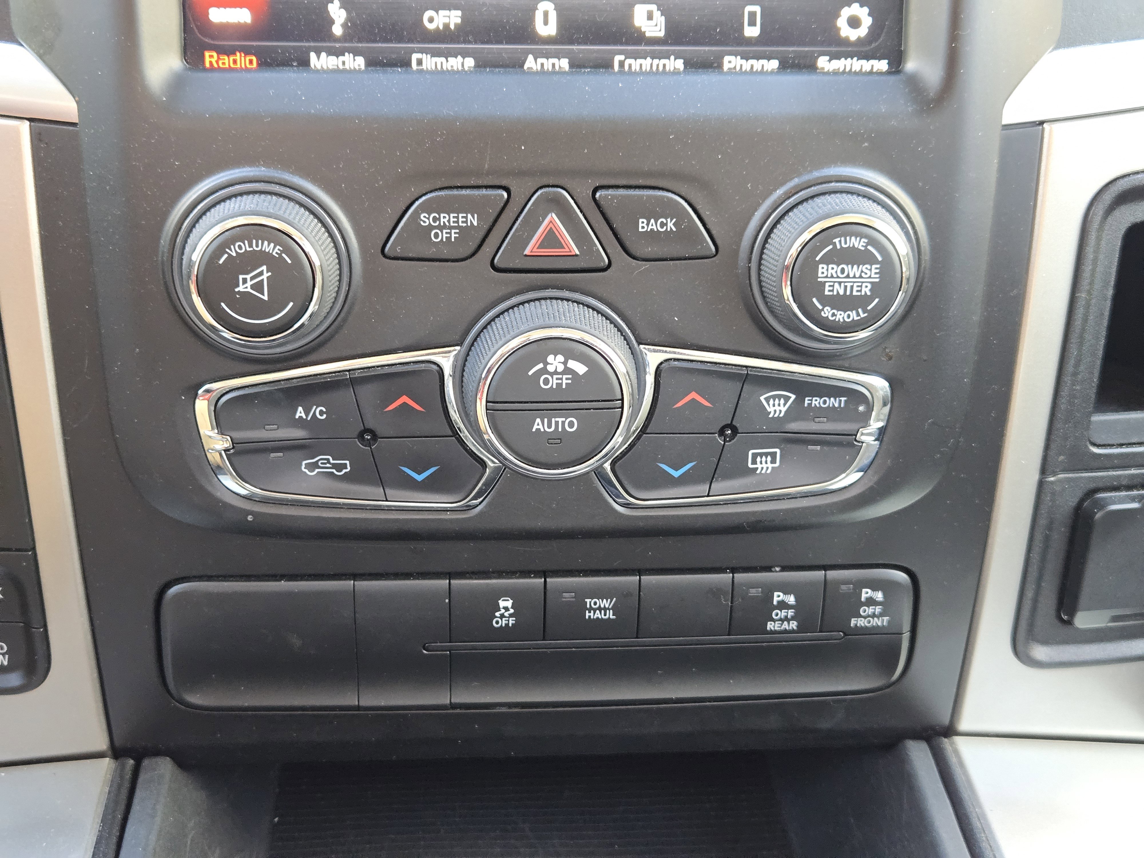 Used 2018 RAM 1500 Big Horn image 21