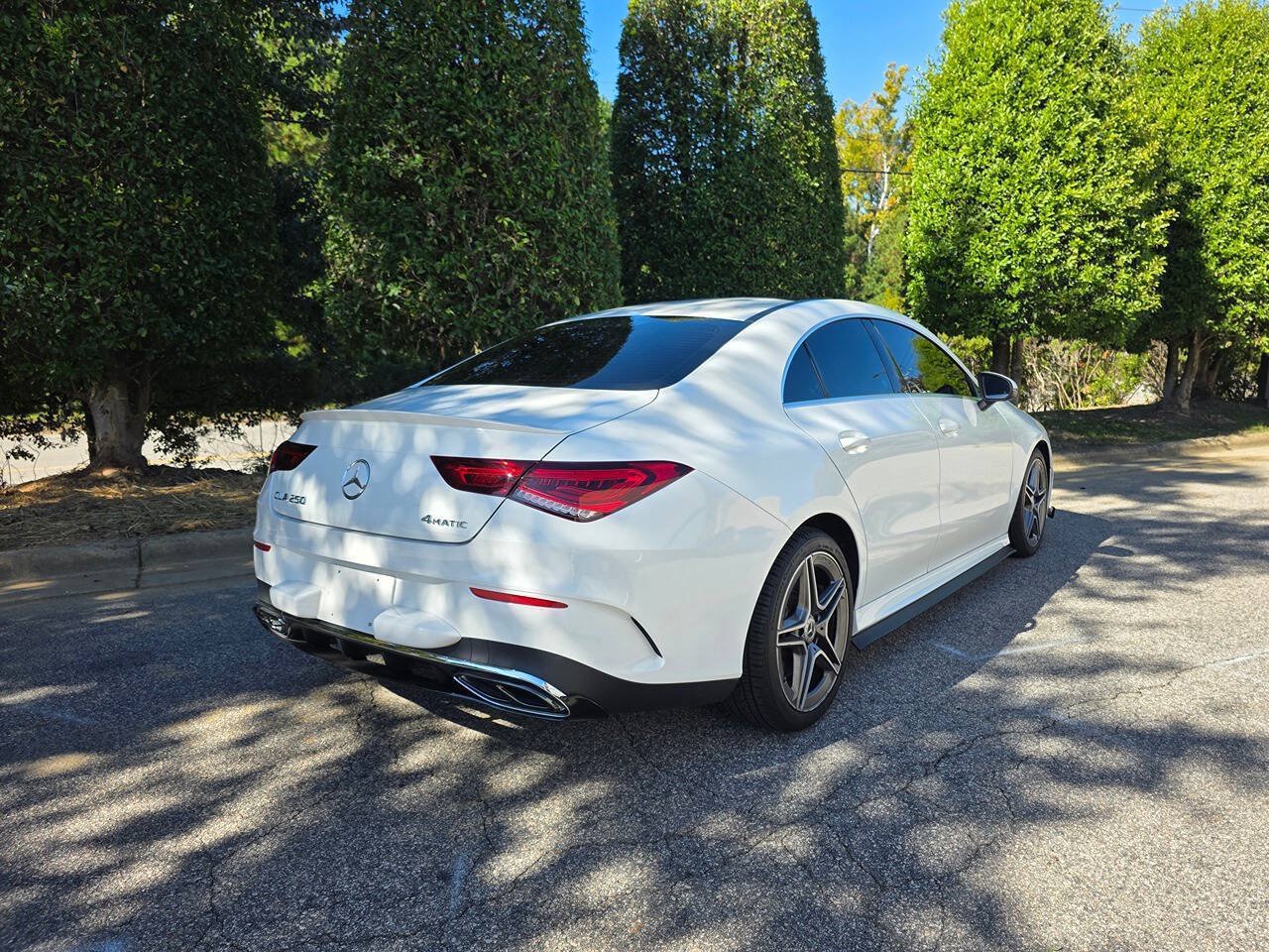 Used 2020 Mercedes-Benz CLA 250 4MATIC image 5
