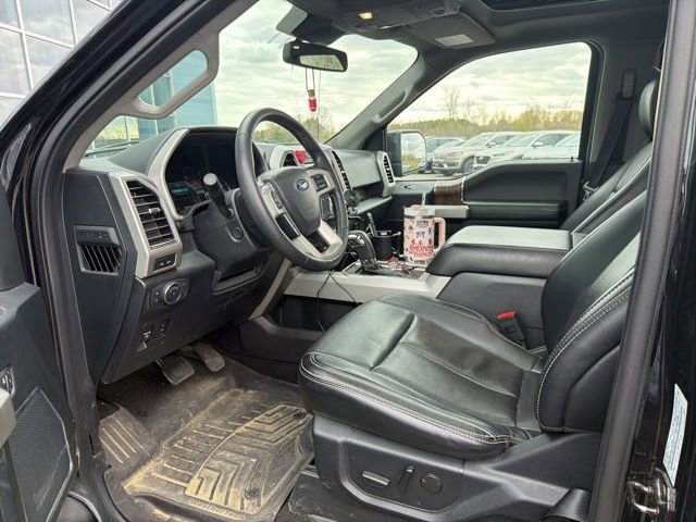 Used 2019 Ford F150 Lariat w/ Equipment Group 502A Luxury AWD/4WD image 14
