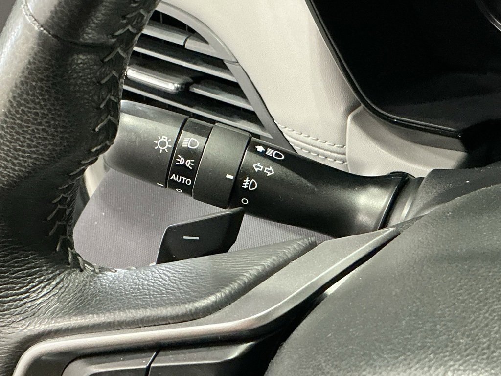 Used 2020 Subaru Outback Premium image 25