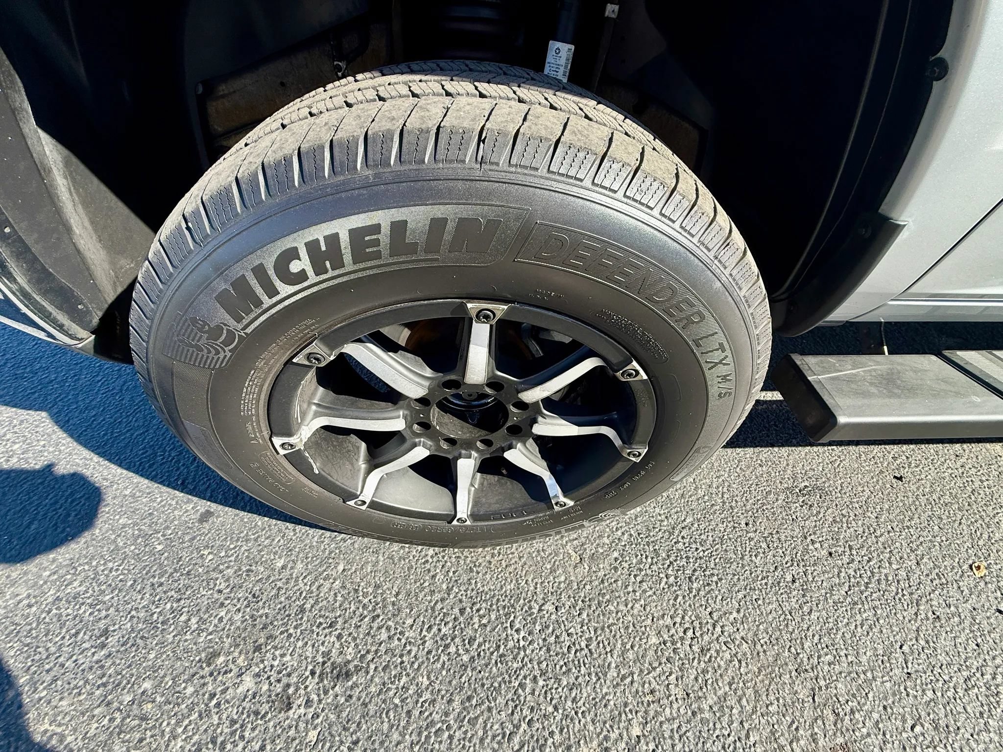 Used 2016 RAM 2500 Tradesman w/ Chrome Appearance Group AWD/4WD image 19