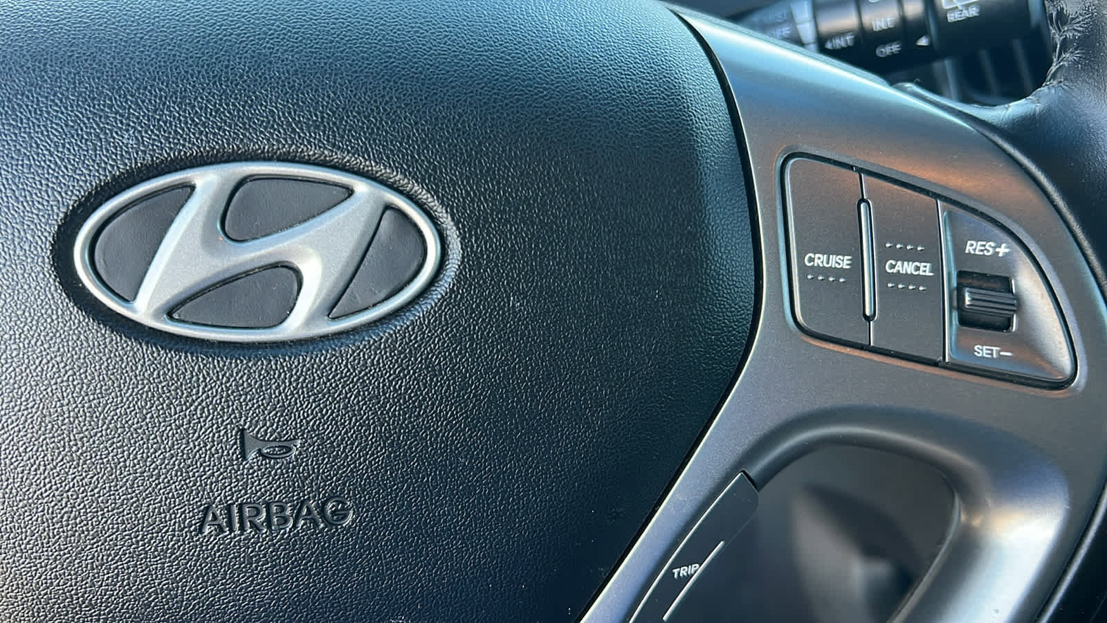 Used 2015 Hyundai Tucson SE image 20