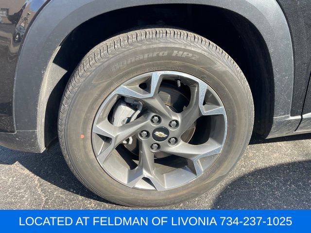 Used 2024 Chevrolet Trax LT w/ Driver Confidence Package image 5