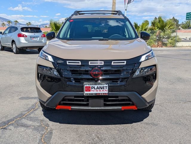 Certified 2025 Nissan Rogue SV AWD/4WD image 5