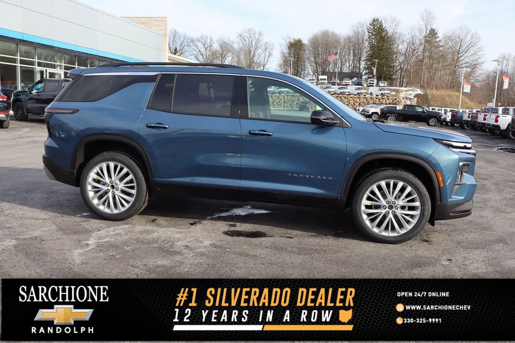 New 2026 Chevrolet Traverse LT w/ LPO, Floor Liner Package