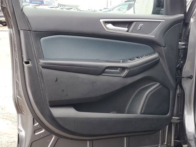 Used 2024 Ford Edge SEL w/ Sport Appearance Package image 11