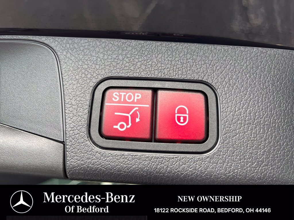 Used 2026 Mercedes-Benz GLB 250 4MATIC image 16