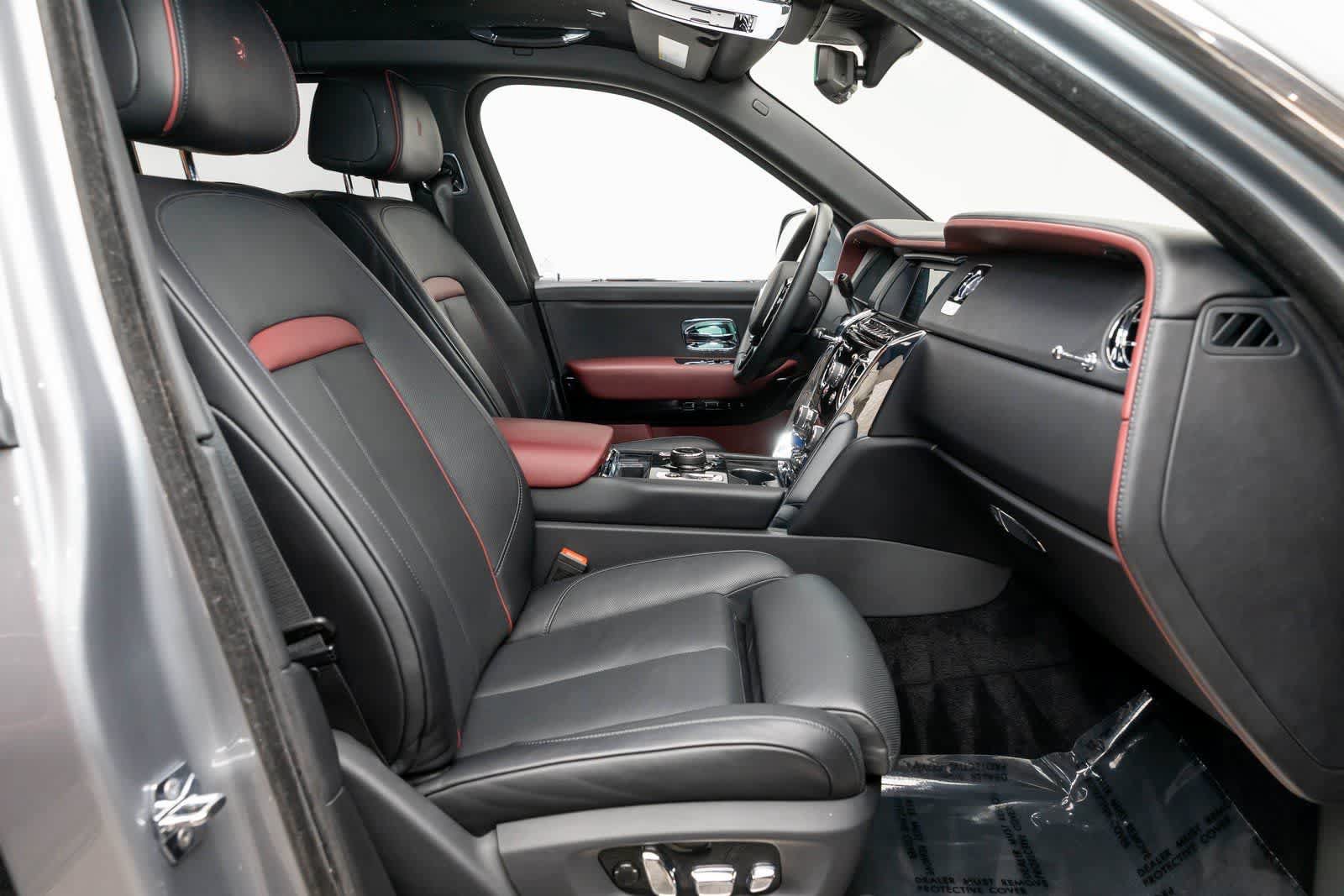 Certified 2022 Rolls-Royce Cullinan AWD/4WD image 50