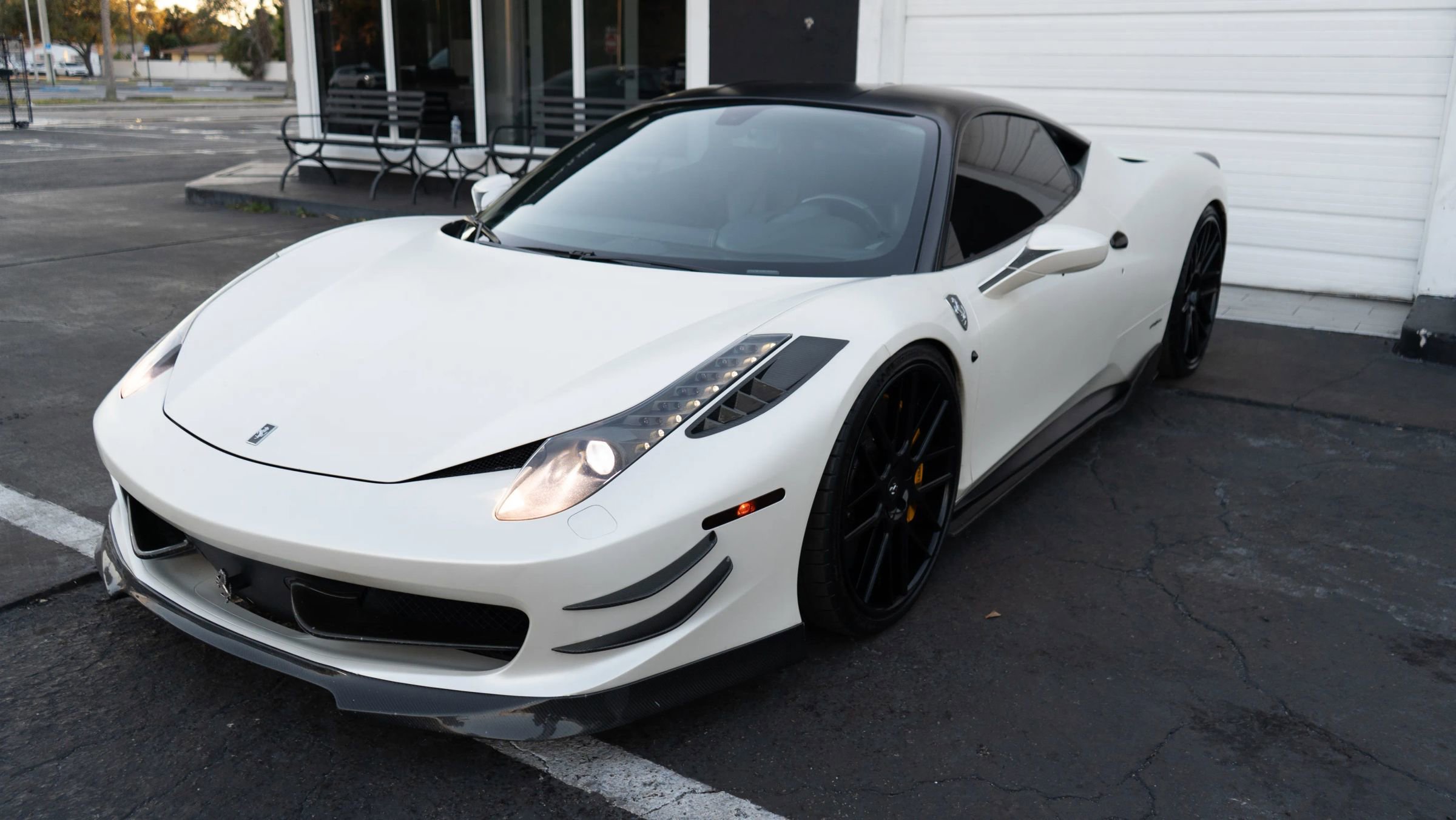 Used 2011 Ferrari 458 Italia Coupe image 10
