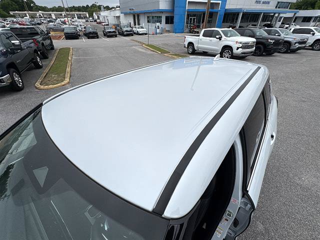 Used 2025 Mitsubishi Outlander SE FWD image 12
