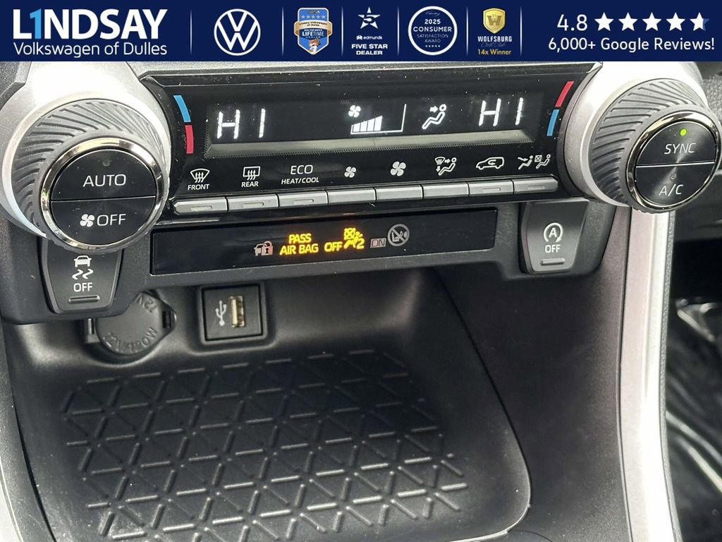 Used 2023 Toyota RAV4 XLE image 17