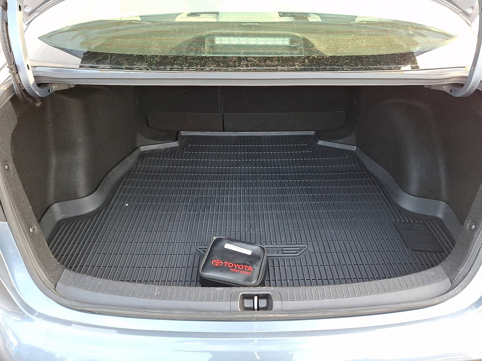 Used 2022 Toyota Corolla LE image 29