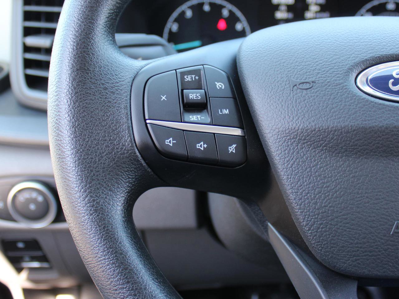 Used 2024 Ford Transit 350 image 31